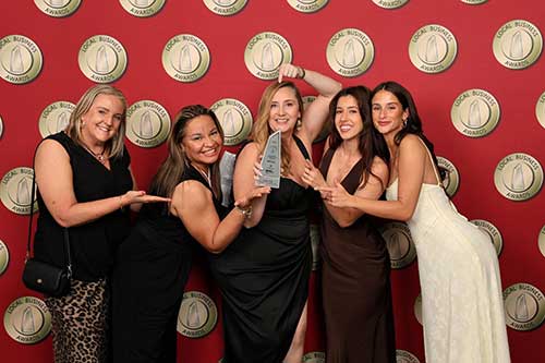 Team-Award---About-Us